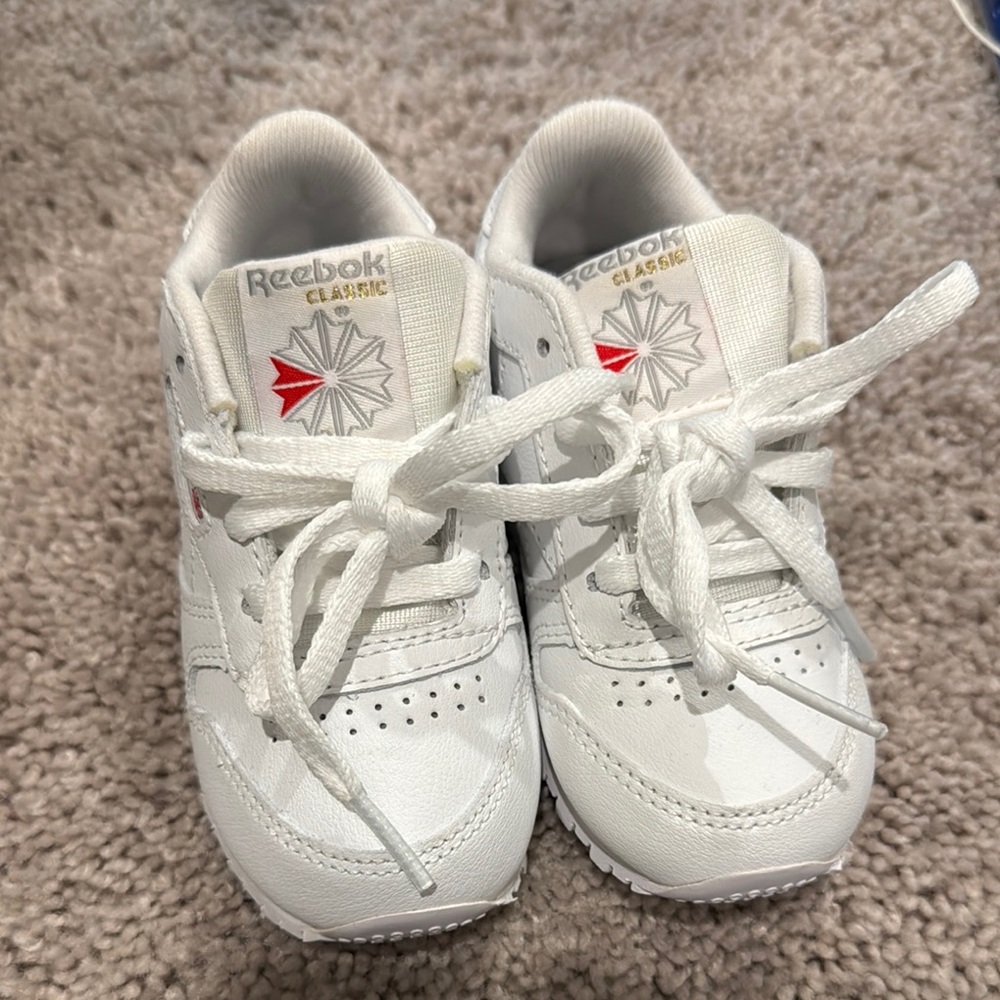 Reebok toddler shoes
